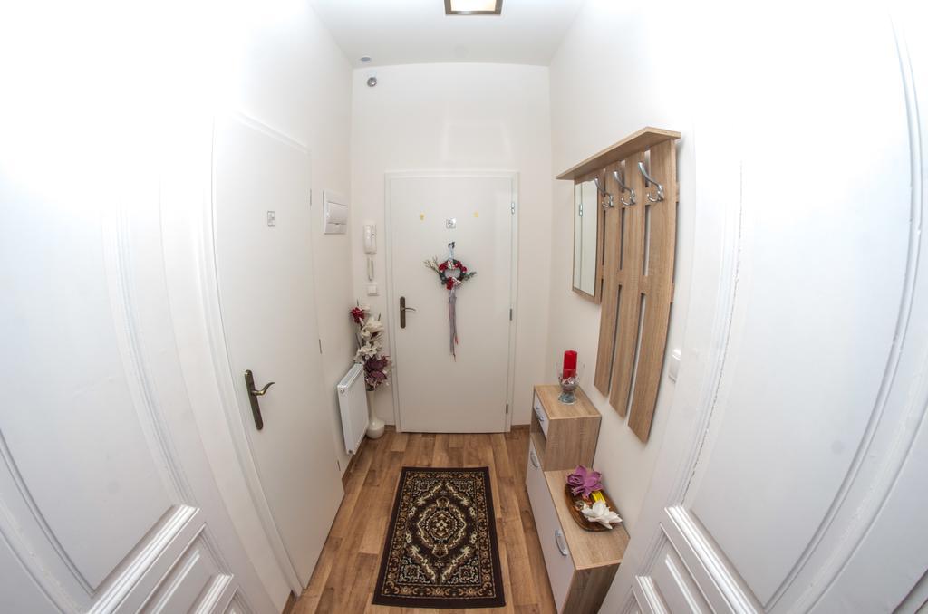 Apartman Relax ออลอโมตซ์ ภายนอก รูปภาพ