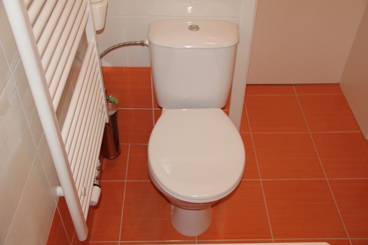 Apartman Relax ออลอโมตซ์ ภายนอก รูปภาพ